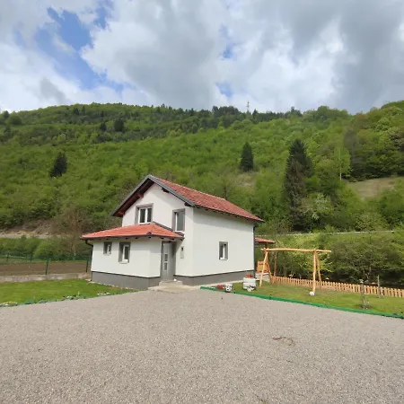 Amina-ahmad Vinac-jajce יאיצי